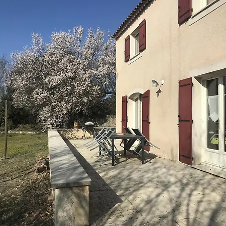 Mas Les Coutilles Cabrières-dʼAvignon